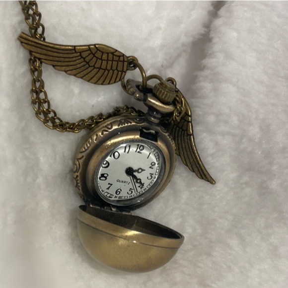 ๐HP๐Harry Potter Snitch Pocket Watch Necklace - Picture 4 of 5